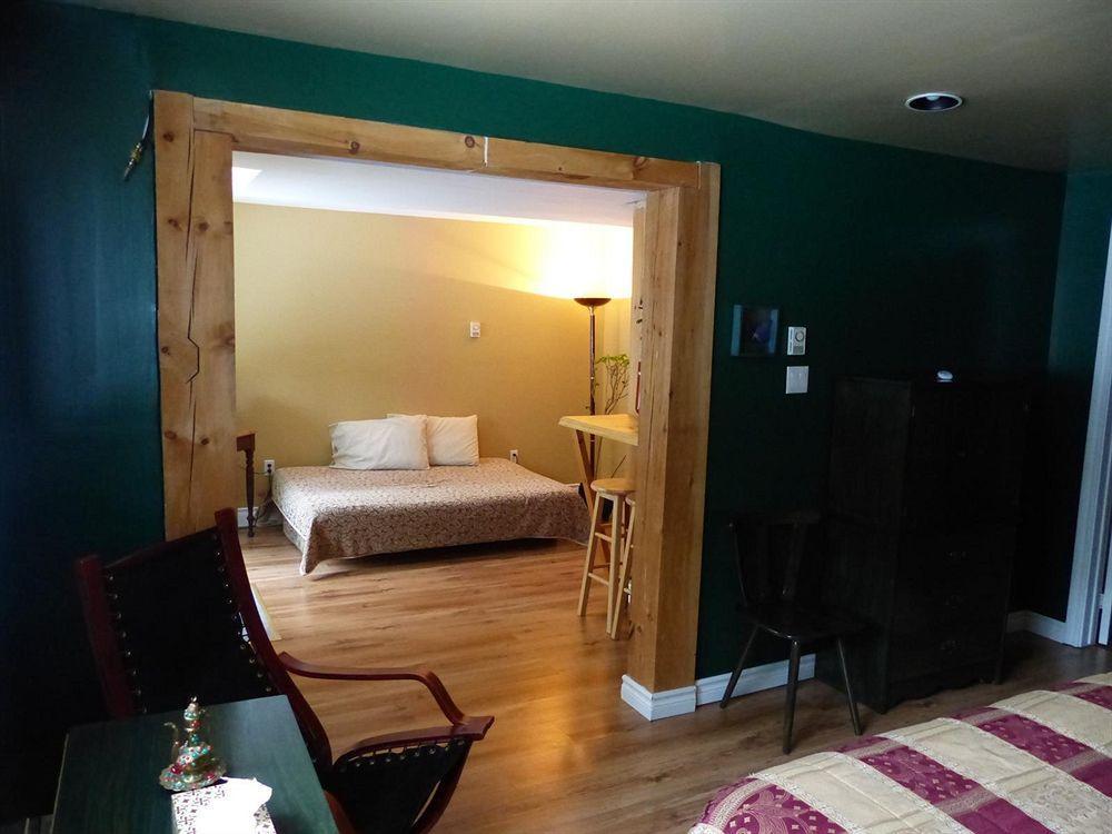 مونت تريمبلانت Gite Le Roupillon B&B المظهر الخارجي الصورة